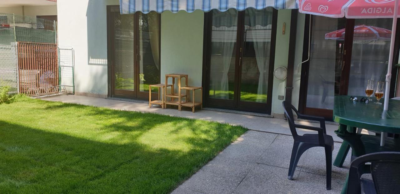 Holiday Residence With Private Garden Экстерьер фото